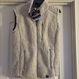 Properly Tide Men’s Vest